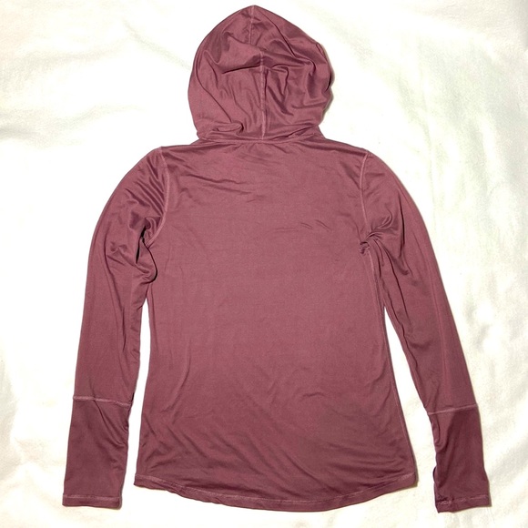 Balance Collection Performance Hoodie Size Large. Dusty Plum. - Picture 3 of 7